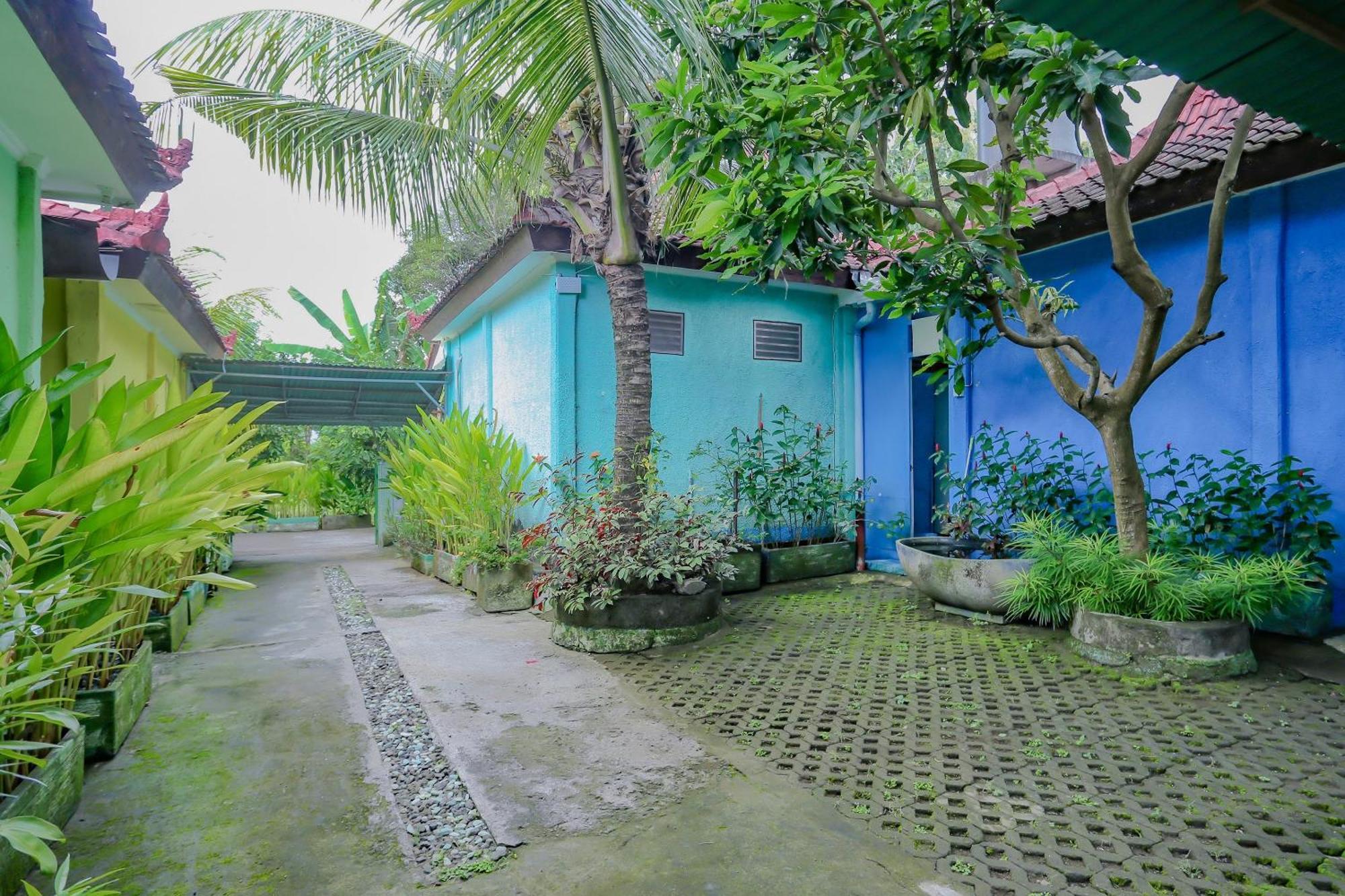 Oyo Life 90301 Hidden Village Uluwatu ジンバラン エクステリア 写真