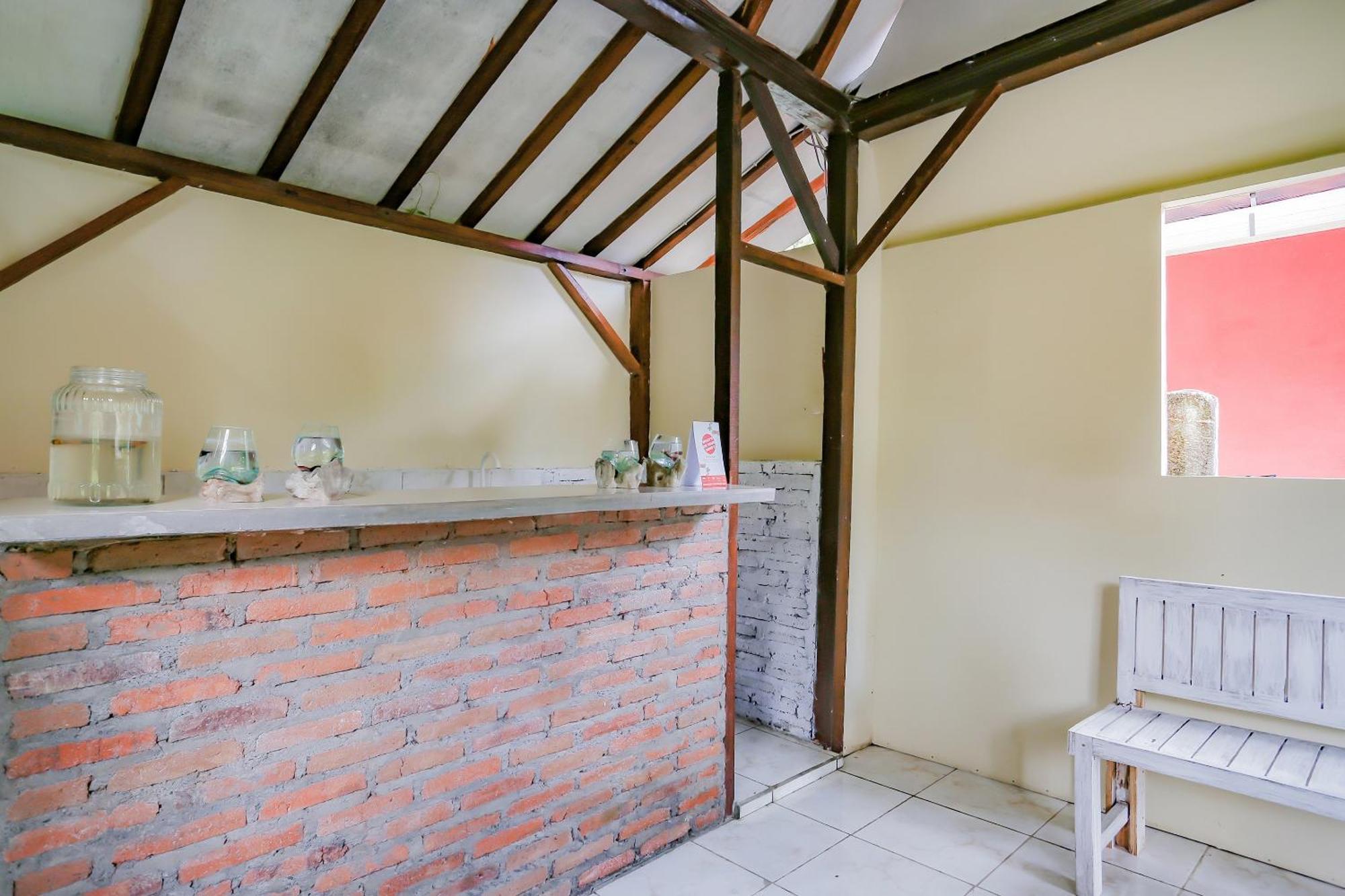 Oyo Life 90301 Hidden Village Uluwatu ジンバラン エクステリア 写真